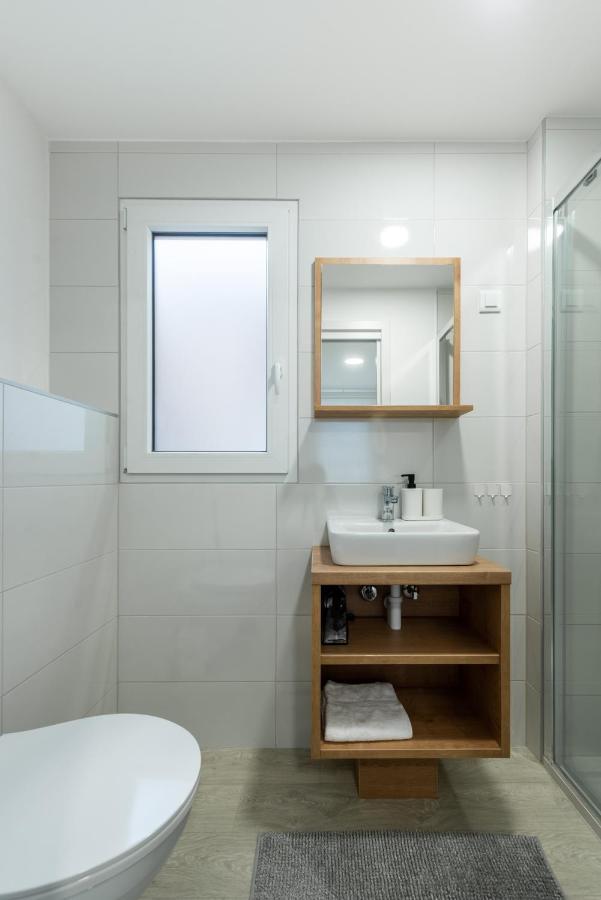 Luxury Mobile Home Pretty Green - Premium - Oaza Mira Resort -50 M From The Beach Drage Exterior photo